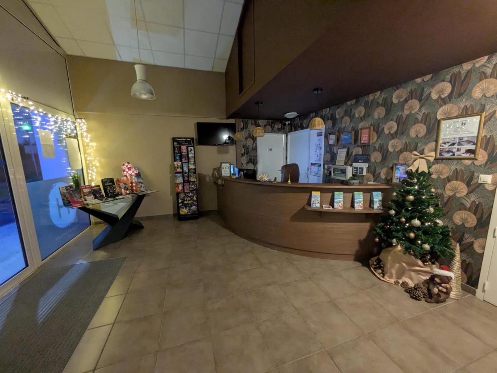 Hotel Anjou à L'Océane Angers-Le Mans Verrieres-en-Anjou Esterno foto