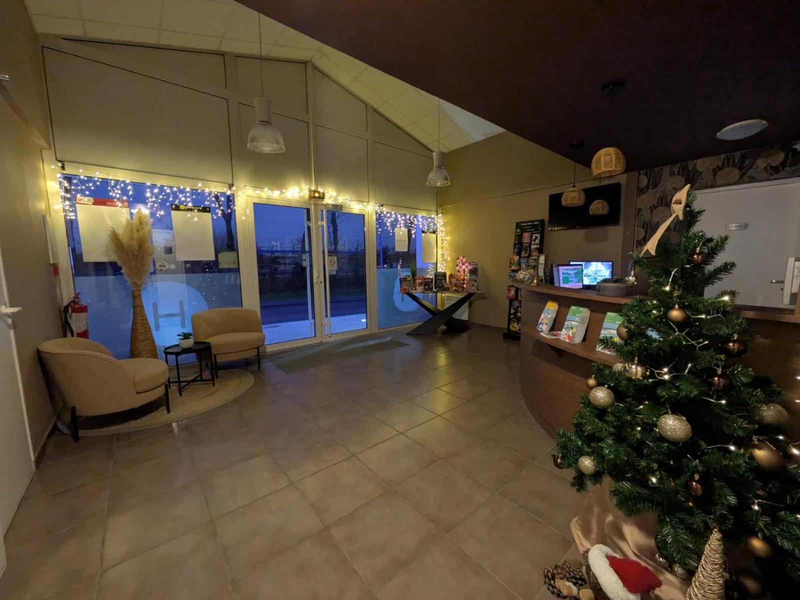 Hotel Anjou à L'Océane Angers-Le Mans Verrieres-en-Anjou Esterno foto